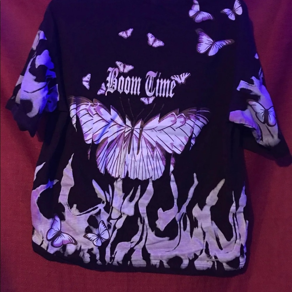 Butterfly shirt - Picture 3 of 3